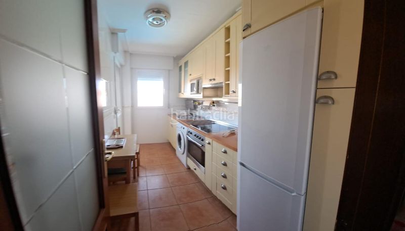 Foto fa6140d3-3ac4-4ebb-bb34-0ce6a6f4c864. Pis amb aparcament piscina a Arnuero