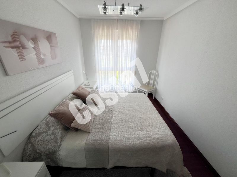 Foto a260e918-1264-4f3d-94d9-0707a865a69a. Pis amb aparcament a Ris Noja