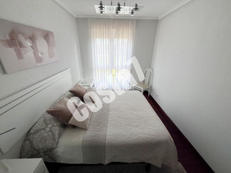 Foto edea77c3-3cd6-4ec5-b65d-26fe73a1600c. Pis amb aparcament a Ris Noja