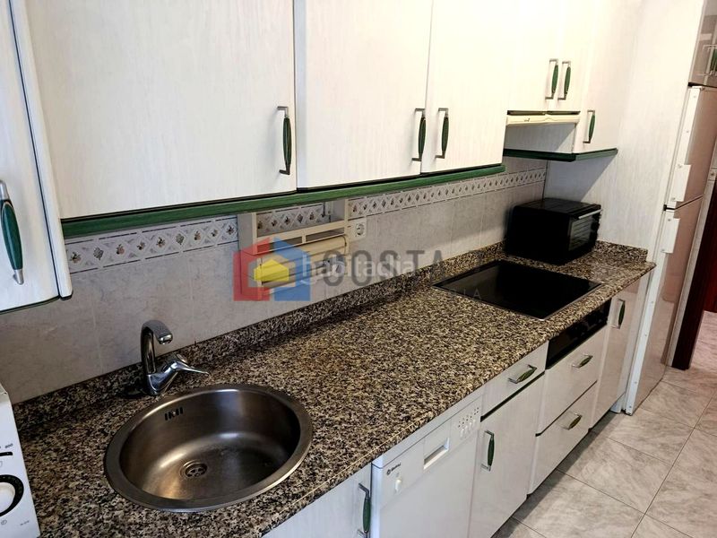 Foto 629e33e8-f4c1-4a34-8638-c9661ef08152. Pis amb calefacció aparcament a Tregadín Noja