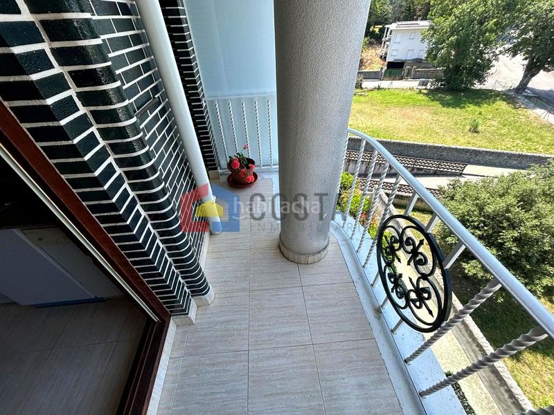 Foto 047f3f3c-2297-453b-8dae-0e8aa9966736. Appartamento con parcheggio piscina in Ris Noja