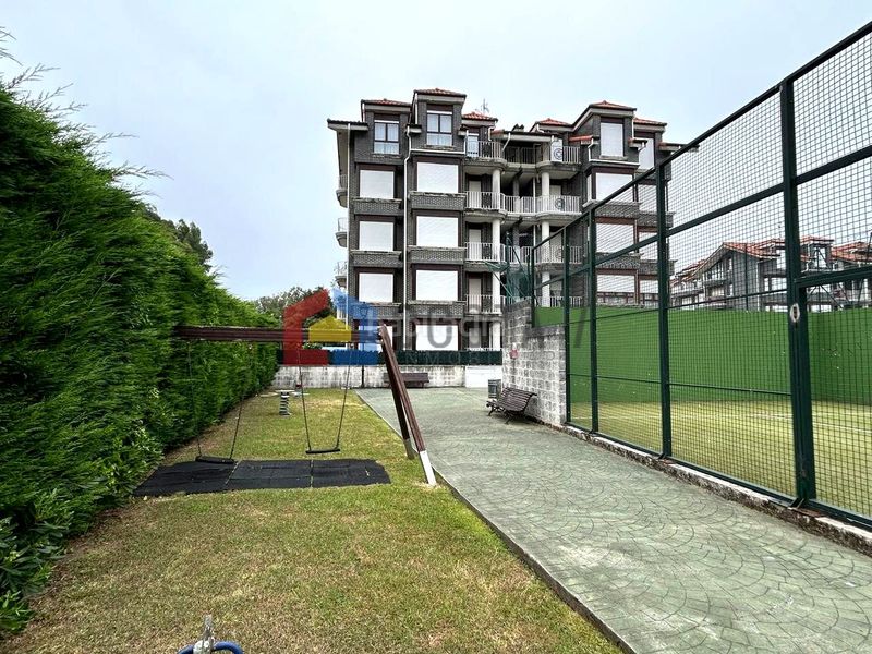 Foto aa0f51f6-60b2-4fd6-83d5-9a921219c555. Flat with parking pool in Ris Noja