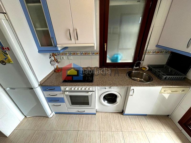 Foto ac8a1e5a-cd67-4052-bf38-9397d2a7ec23. Flat with parking pool in Ris Noja