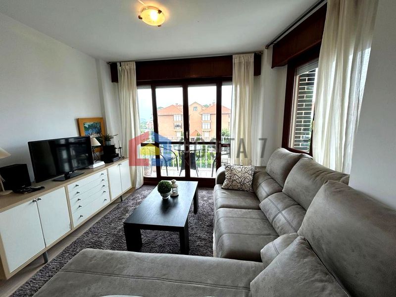 Foto b434548a-dbac-4ac9-8f77-c98764de7cf7. Flat with parking pool in Ris Noja