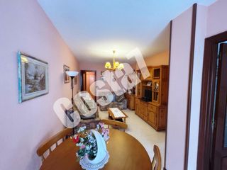 Pis  Marqués de velasco. Piso en venta en trengandin