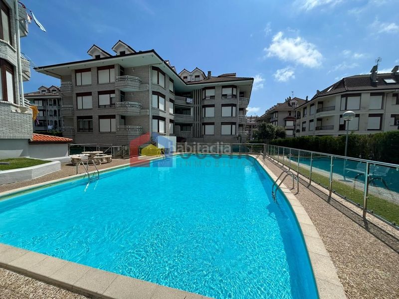 Foto ae93c734-d39a-4508-b669-c65651e7e6d7. Pis amb aparcament piscina a Tregadín Noja
