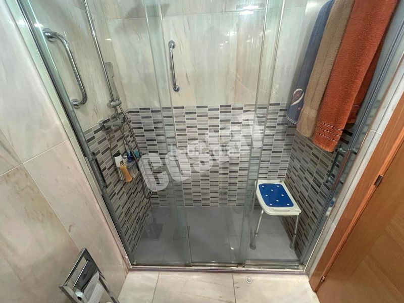 Foto 68fa5d12-4437-4299-9338-7d224c001fa4. Pis amb calefacció aparcament piscina a Tregadín Noja