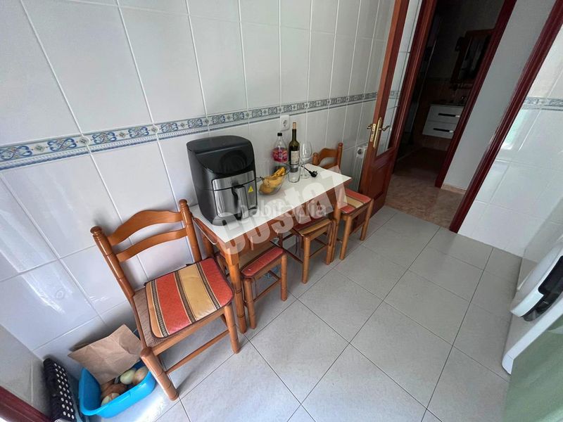 Foto f079ad70-4f2e-4b85-a8a7-cc01a745e1d2. Pis amb aparcament a Ris Noja