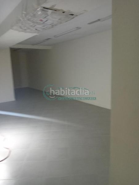 Foto 92e29edf-eb64-4a82-bab5-acce127d0800. Rent business premise in Plaza Independencia Vigo