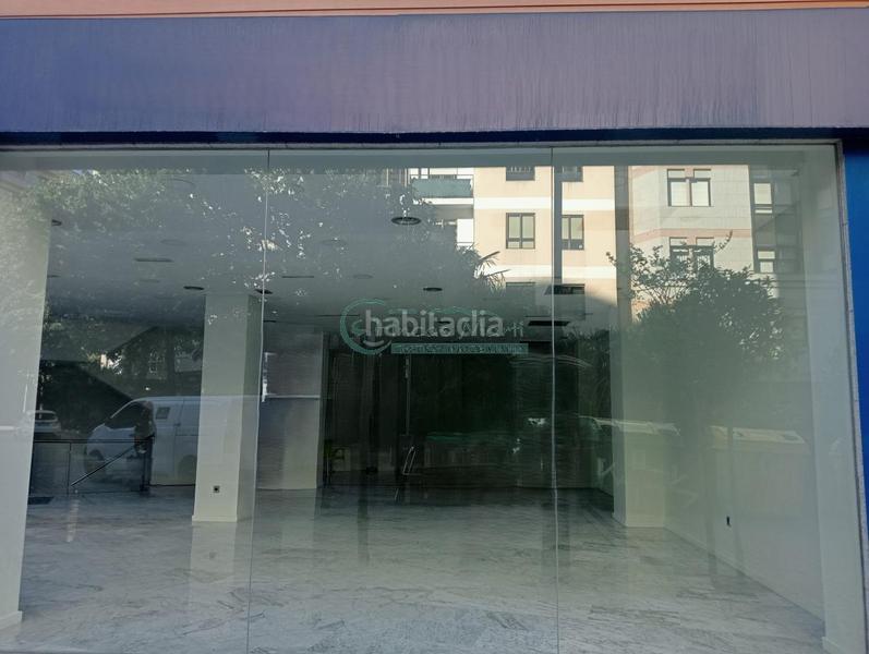 Foto fe2e935d-95bf-4ebd-a6e5-bf067a491b69. Rent business premise in Plaza Independencia Vigo