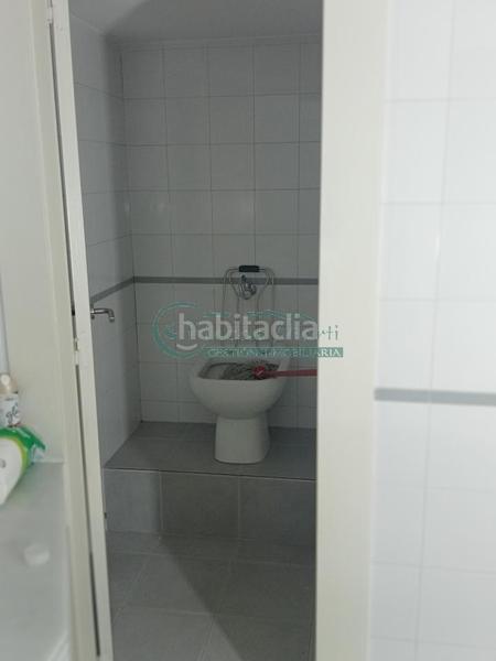 Foto cc29f014-7ce8-45c7-8517-dfc107af13f1. Lloguer local comercial a Plaza Independencia Vigo