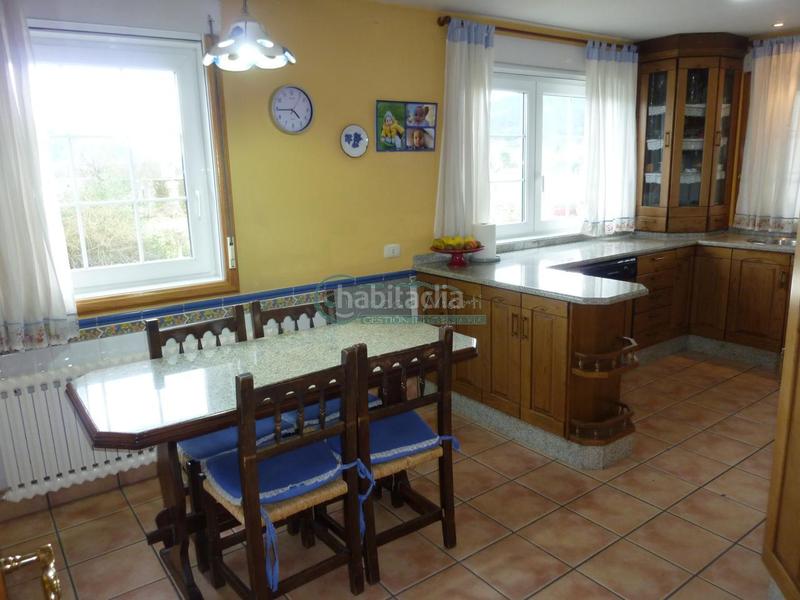 Foto 56b8a349-1eb2-4cb5-947f-c3314a3bb3bf. Chalet en Beade