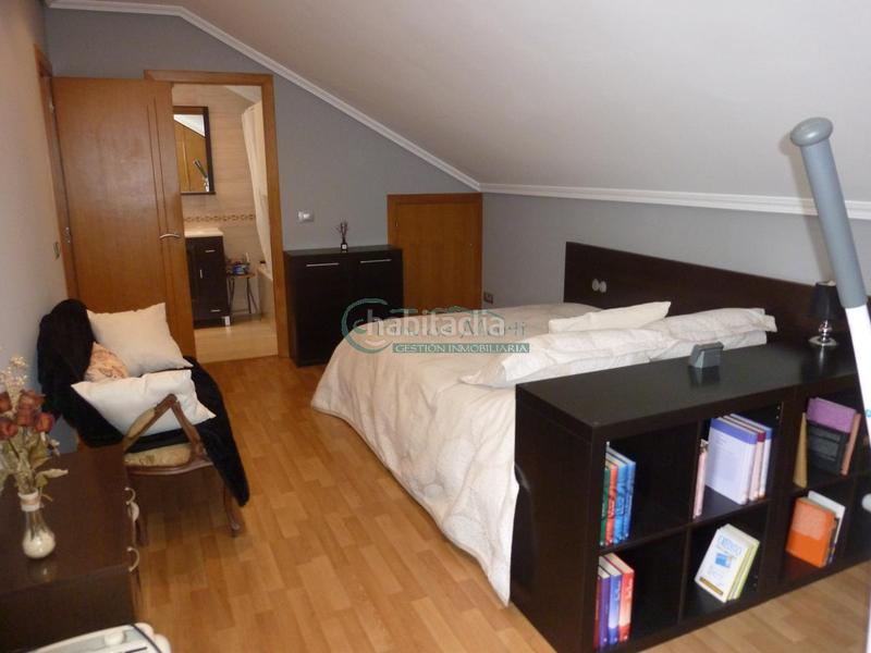 Foto 5953a486-6322-413d-9375-5eeb83929311. Lloguer àtic amb calefacció a Fátima Vigo