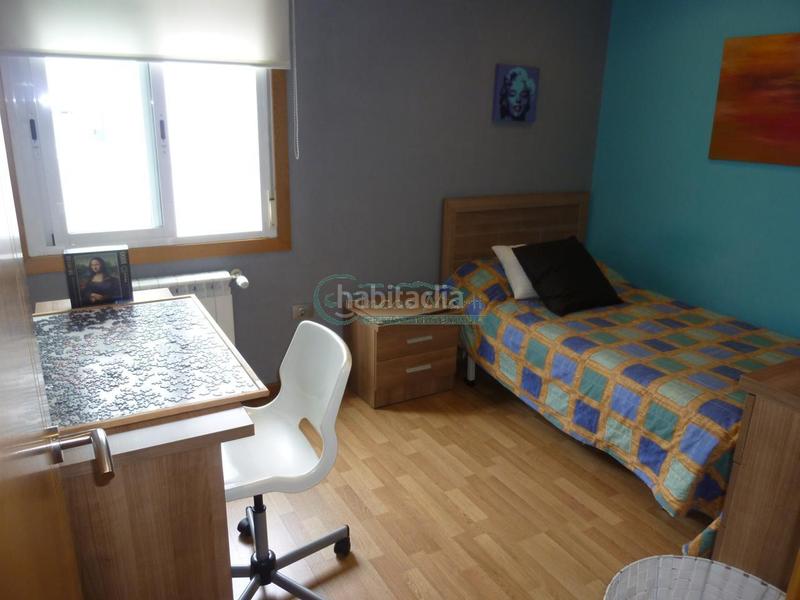 Foto b4b4940f-1d5e-4b54-bbe5-07741f9d1085. Lloguer àtic amb calefacció a Fátima Vigo