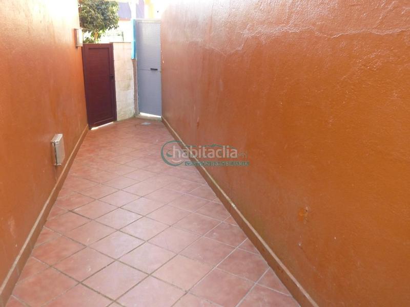 Foto 0b959239-0b09-4b05-bdce-4849708531b7. Casa en A Salgueira - O Castaño Vigo