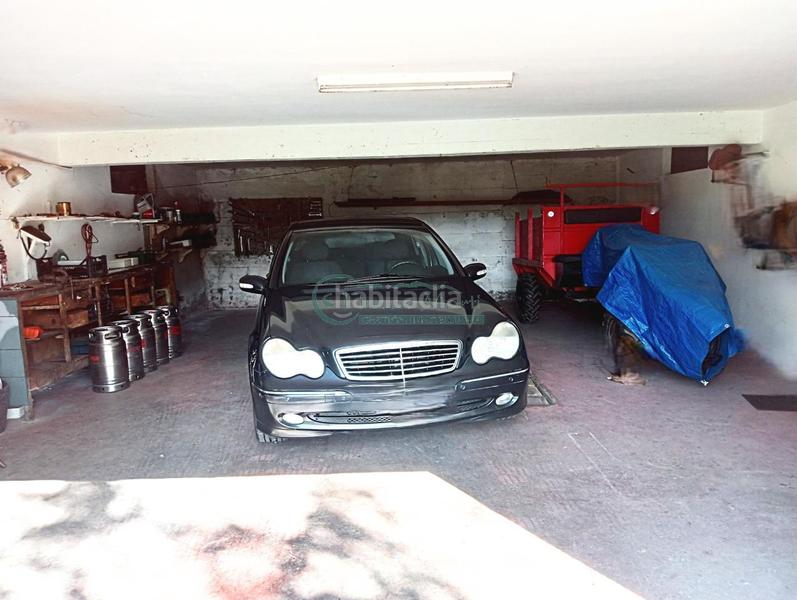 Foto 4aaa2445-fb51-49fe-b2ae-7a4e4e2b4b85. Casa en Valadares - Beade Vigo