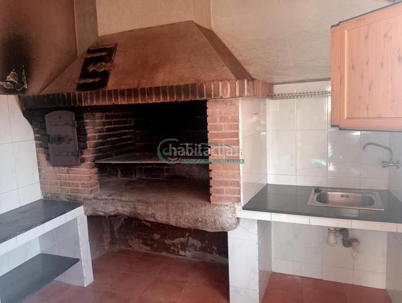 Foto 6c0516d7-87ba-457d-a28c-7adc9c98643e. Casa en Valadares - Beade Vigo