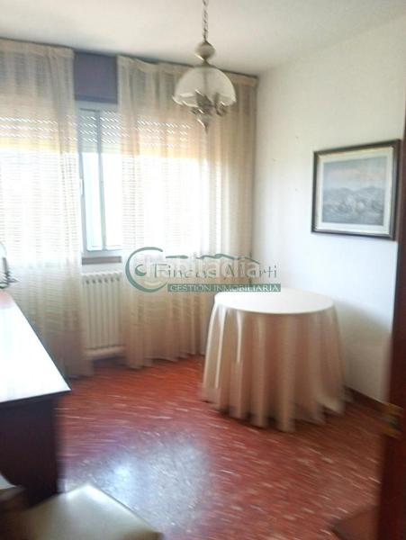 Foto 6f2dcc69-fe96-4419-8688-b65949688548. Casa en Valadares - Beade Vigo