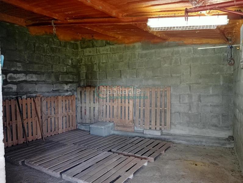 Foto 85597b9d-8269-4d9f-ba3b-aa4b2ce2a3c5. Casa en Valadares - Beade Vigo