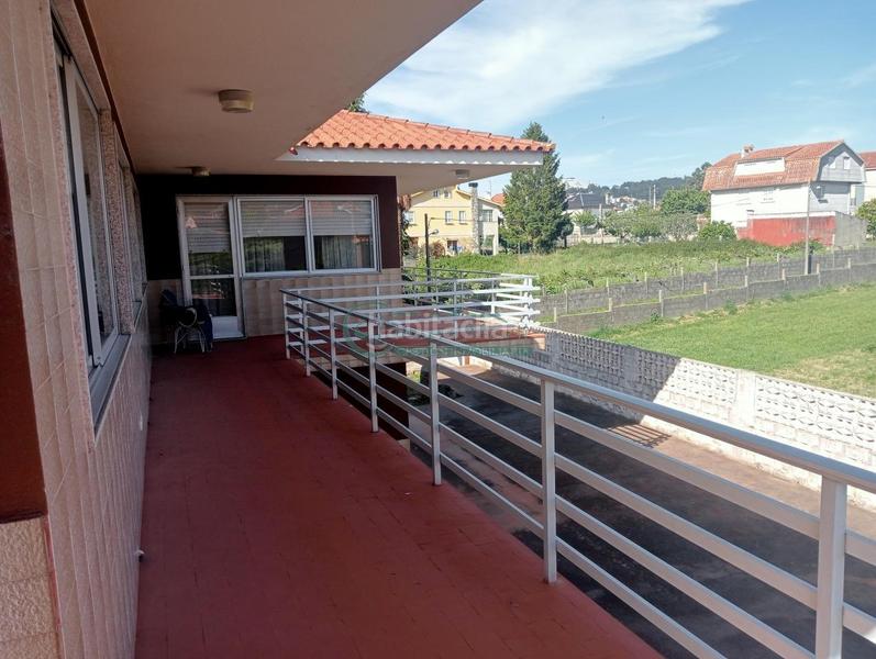 Foto c4569968-ece1-4f88-be49-f4e6e2455759. Casa en Valadares - Beade Vigo