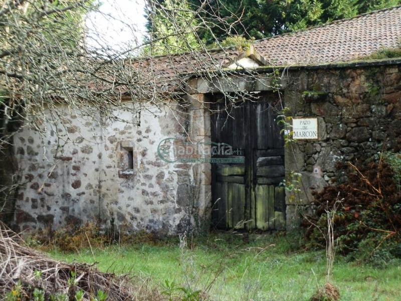 Foto f75d2ad4-b27d-42a0-a739-e56cfb6d0114. Masía en Priegue Nigrán