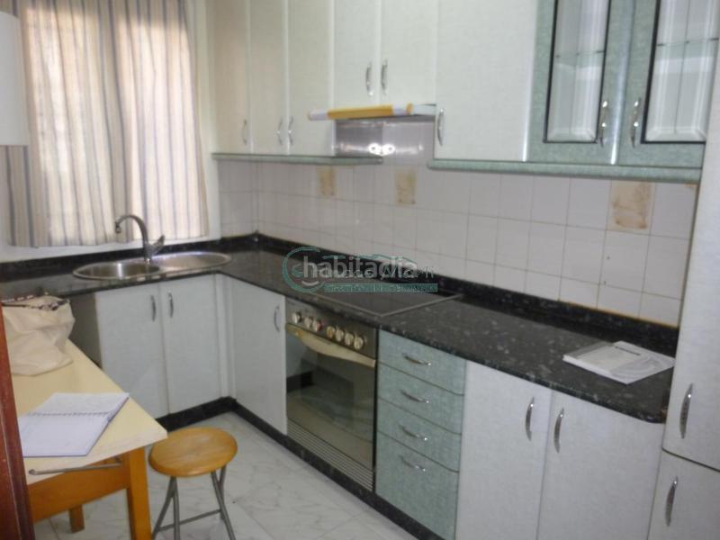 Foto 76a76104-2559-4016-a305-a8430245bc08. Planta baja en As Travesas - Balaidos Vigo