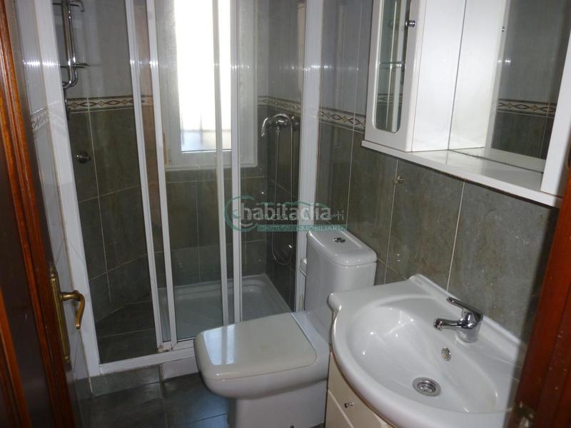 Foto c4c3b273-cedb-446a-be4d-ca2917588444. Planta baja en As Travesas - Balaidos Vigo