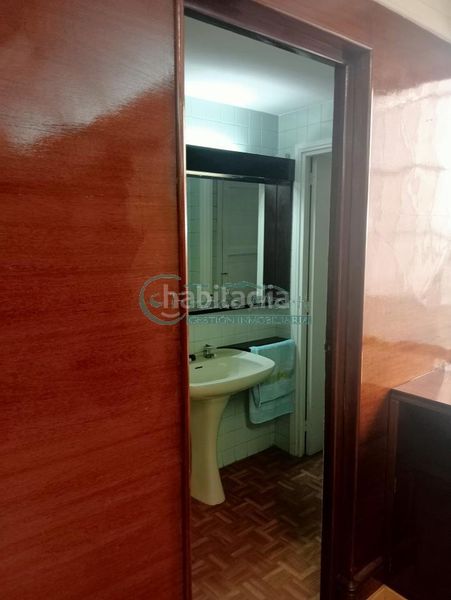 Foto d0c346c7-9ca3-4dee-b657-c9270a6f4085. Piso en Plaza Independencia Vigo