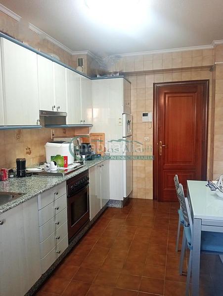 Foto 2dae716c-5053-41f6-adc9-a64a0b5bd079. Appartement avec chauffage parking dans Plaza España - Corte Inglés Vigo