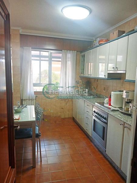 Foto cf6b48e4-55ef-40e6-9206-2f8b3b6186e9. Appartement avec chauffage parking dans Plaza España - Corte Inglés Vigo