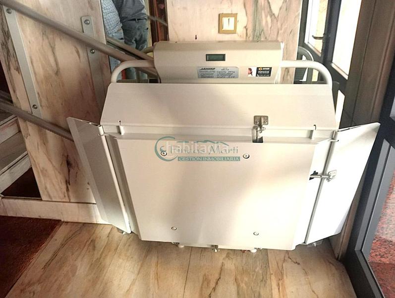 Foto e02745eb-8443-4d27-857c-8fb7401c66a6. Flat with heating parking in Plaza España - Corte Inglés Vigo