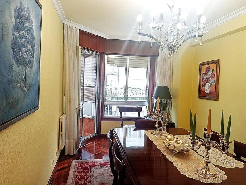 Foto 239eec64-72da-4fb9-ac21-c637376dd4c4. Piso en Plaza España - Corte Inglés Vigo