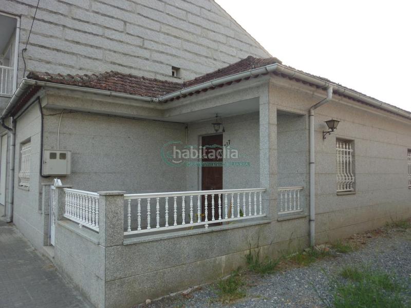 Foto 85f0677c-eaab-4865-8fdf-c6a9f50107f6. Casa amb calefacció a Beade