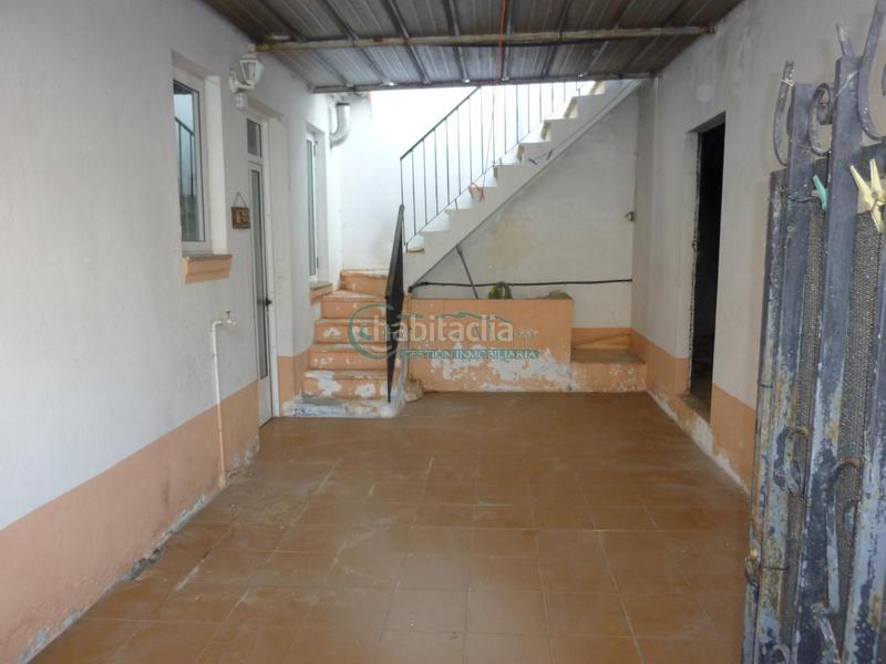 Foto f5c10419-1dc0-4751-936f-d4202e5943d1. Casa amb calefacció a Beade