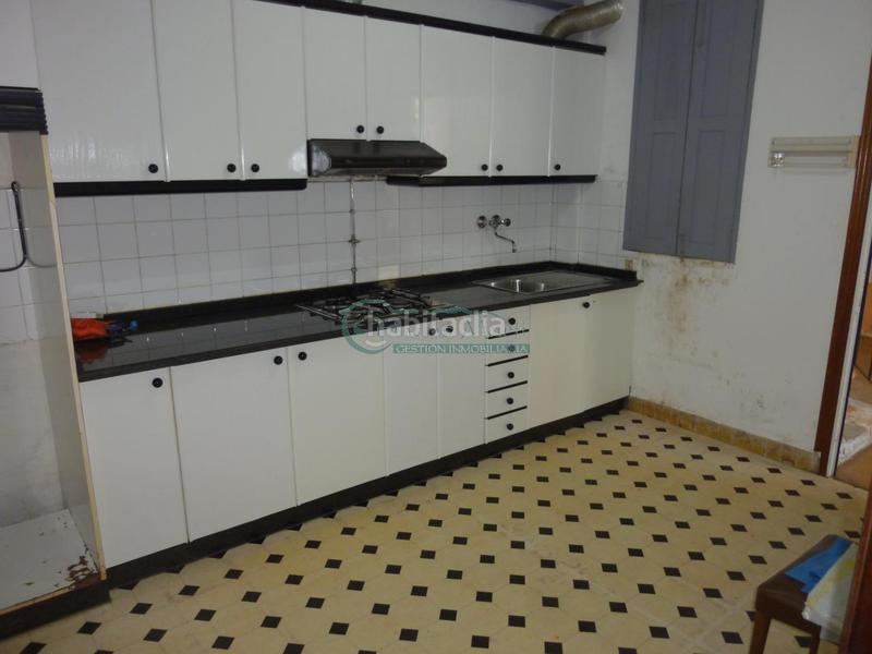 Foto 298801bc-690d-4d49-a9d6-36e102a0f6a3. Haus mit heizung in Beade