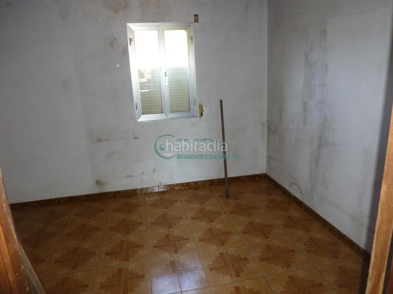 Foto f305fb7c-2122-41f3-8854-a8755960fd92. Casa amb calefacció a Covelo (O)