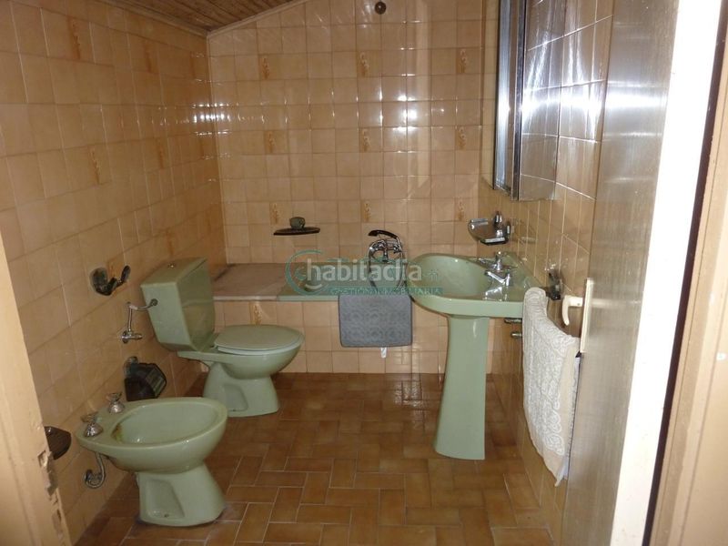 Foto 73f457d8-67dd-4b7c-a961-cba5c50e0896. Haus mit heizung in Covelo (O)
