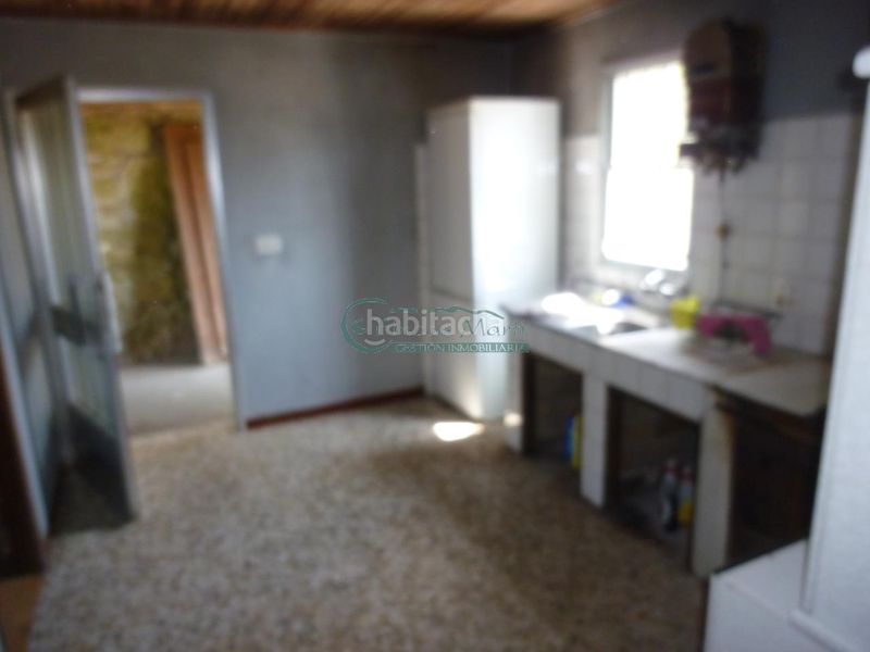 Foto c44f4df3-ba48-41bc-87f8-8811e3874d0f. Haus mit heizung in Covelo (O)