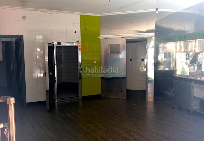 Foto 636bba26-97fd-4658-8119-e59111a5f967. Lloguer local comercial a Casablanca - Calvario Vigo