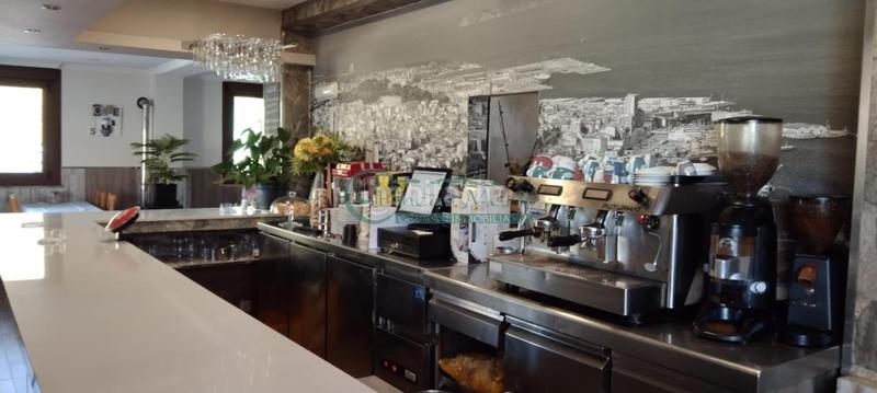 Foto f056a29c-b396-4139-82cf-da043a692b35. Affitto locale commerciale in Bembrive Vigo