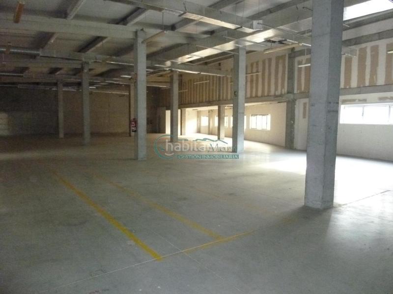 Foto 629d4e68-cd00-481f-9e2e-5909ec65b18f. Bâtiment à usage industriel dans Valadares - Beade Vigo