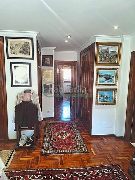 Foto a2ceefef-2e0b-4db5-a768-85616de03047. Pis amb calefacció aparcament a Centro - Areal Vigo