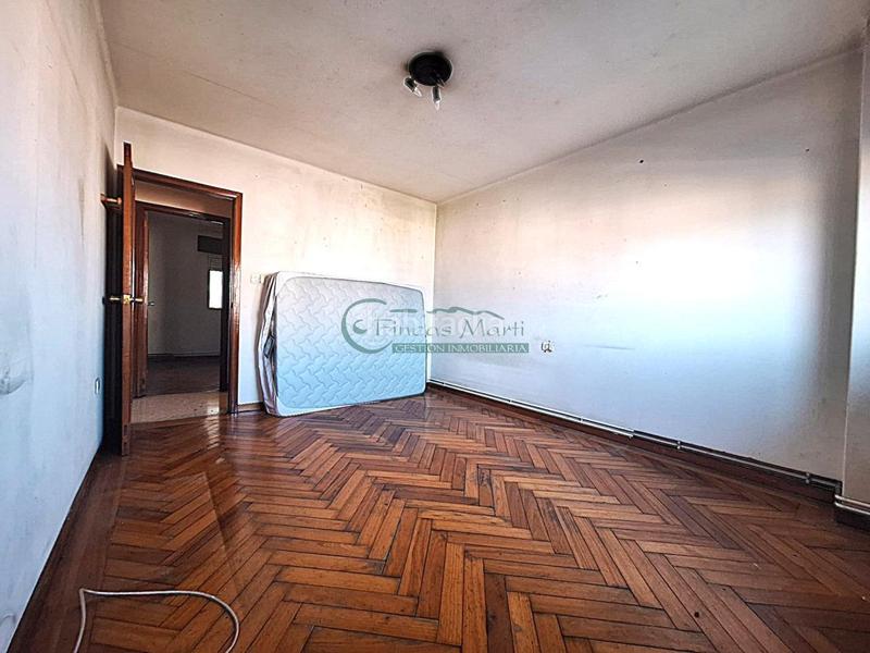 Foto adc911fc-c45f-4987-ab89-db3fbb7a4685. Flat with heating in travesía de Vigo - san xoán Vigo