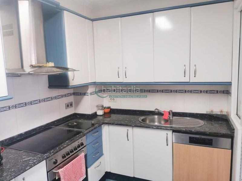 Foto 194df420-f511-46f5-bc60-0f4914316061. Piso en Coia Vigo