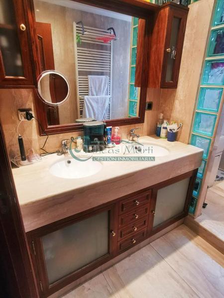 Foto 21359636-5a1b-4c29-b671-0c6529f076b2. Piso en Coia Vigo