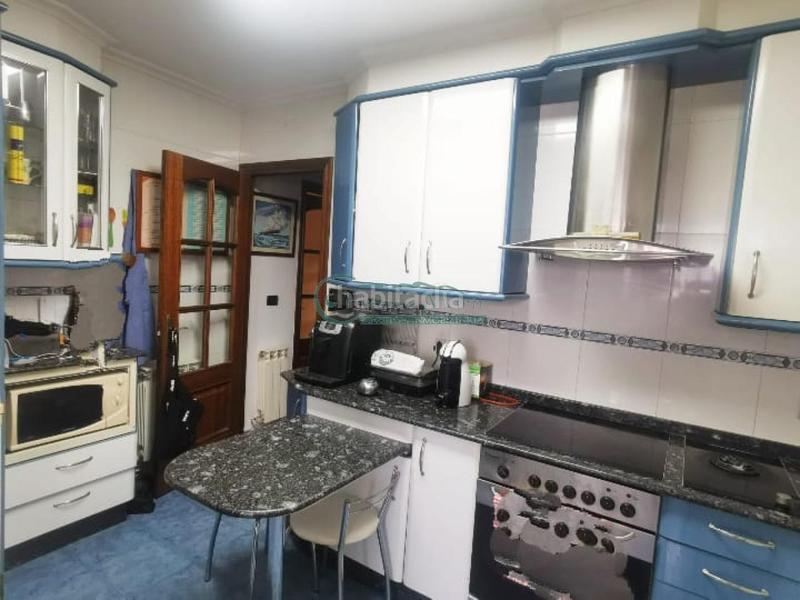 Foto 4460de68-faf0-4253-b8e2-cd15a8526d2c. Piso en Coia Vigo