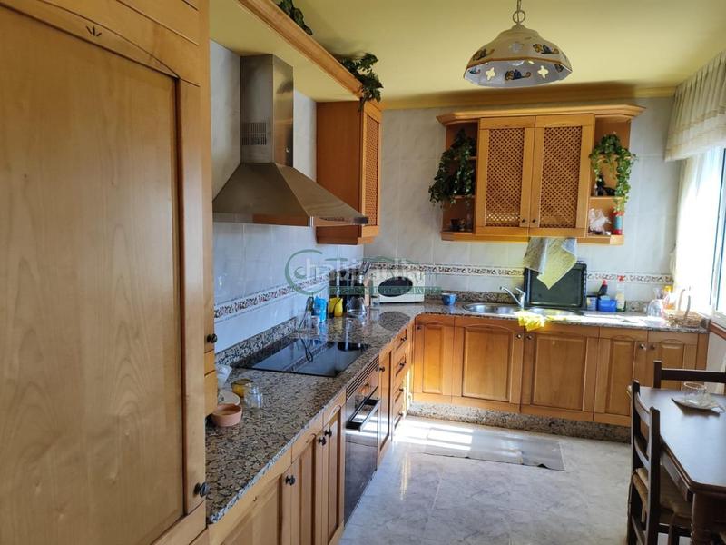 Foto 99652d14-701a-4e23-9ae9-f9fb2764f221. Chalet mit heizung pool in O Hío Cangas