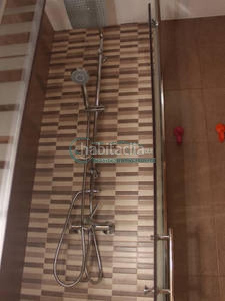 Foto d984289f-4b5c-42af-a756-50d52badc486. Piso en Plaza España - Corte Inglés Vigo