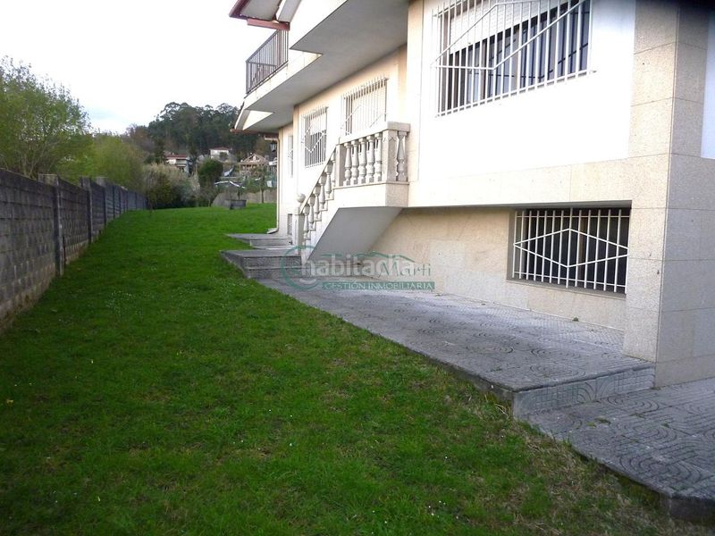 Foto 4900634a-4445-4a34-8c83-15dc1ea32ebe. Casa amb calefacció aparcament a Bembrive Vigo