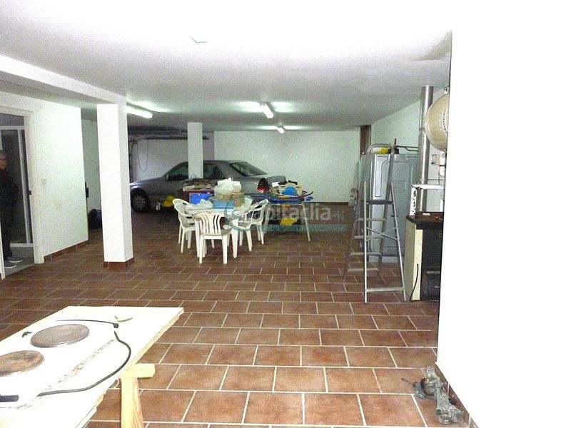 Foto 67eebe5f-04a6-4658-893a-e083cbd499a3. Casa amb calefacció aparcament a Bembrive Vigo